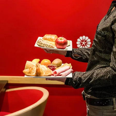 Ibis Montmartre Sacre-coeur Отель Париж