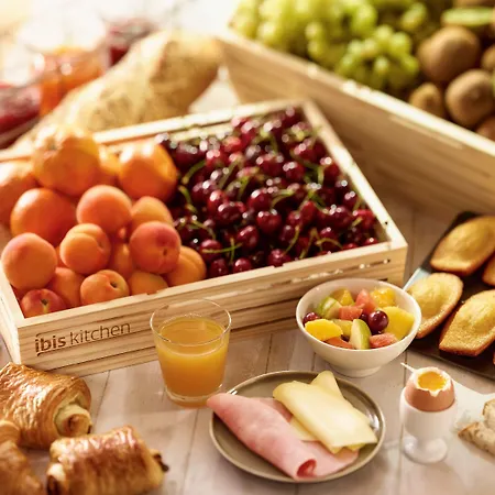 Ibis Montmartre Sacre-coeur Отель