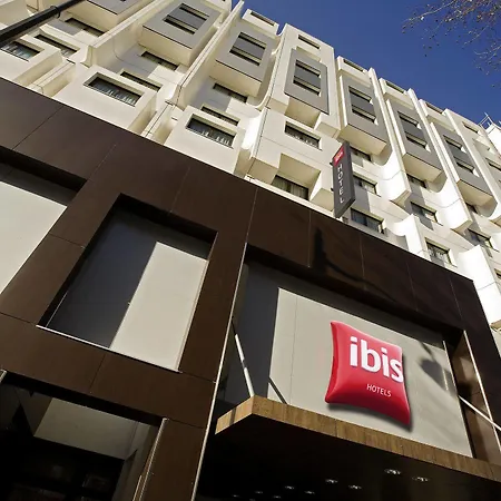 Отель Ibis Montmartre Sacre-coeur 3*