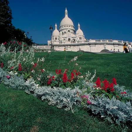 Ibis Montmartre Sacre-coeur 3* Париж