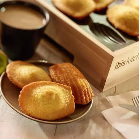 Ibis Montmartre Sacre-coeur 3*