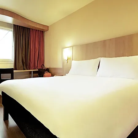 Ibis Montmartre Sacre-coeur Hotel 3*