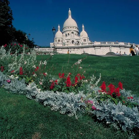 Ibis Montmartre Sacre-coeur 3* Париж