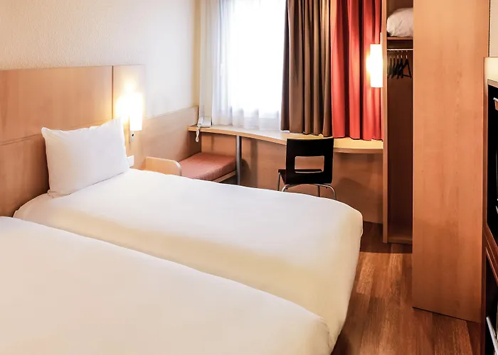 فندق Ibis Montmartre Sacre-coeur 3*