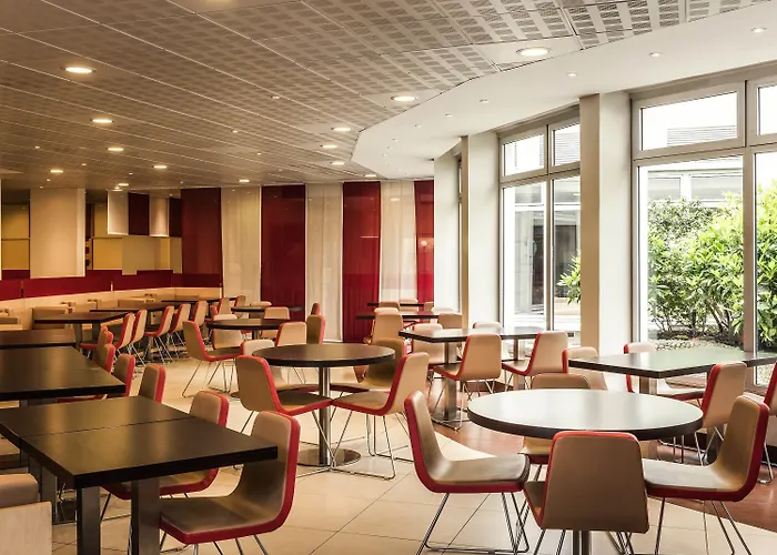 Ibis Montmartre Sacre-coeur 3*