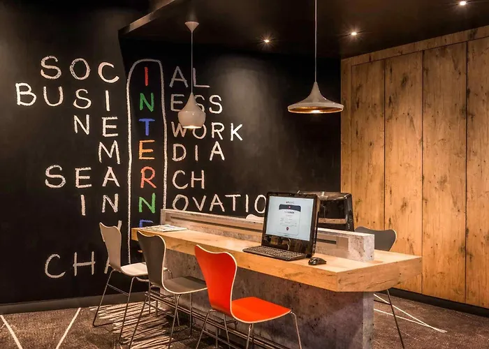 فندق Ibis Montmartre Sacre-coeur باريس