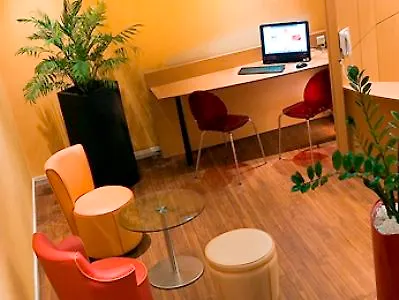Hotel Ibis Montmartre Sacre-coeur