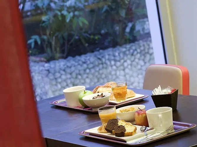 فندق Ibis Montmartre Sacre-coeur باريس