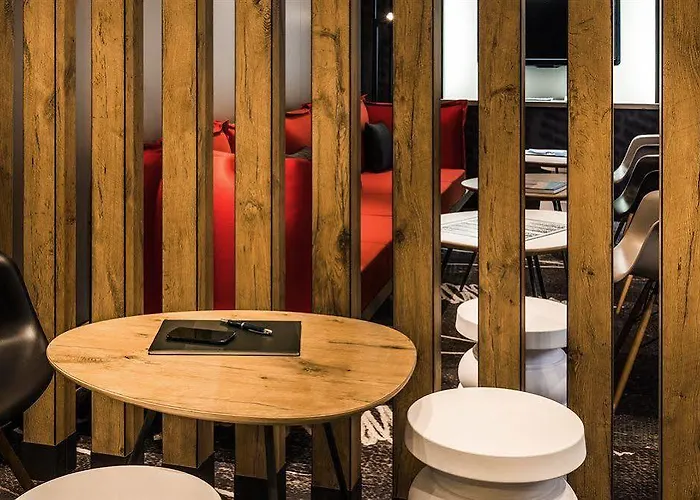 Ibis Montmartre Sacre-coeur