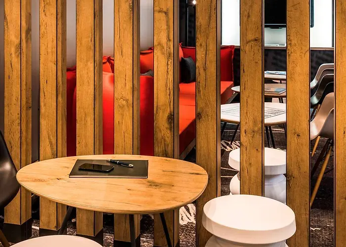 Ibis Montmartre Sacre-coeur