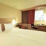 Ibis Montmartre Sacre-coeur 3*
