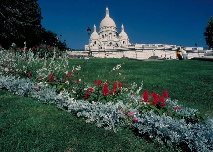 ホテル Ibis Montmartre Sacre-coeur パリ