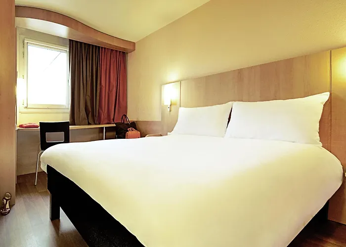 Ibis Montmartre Sacre-coeur ホテル