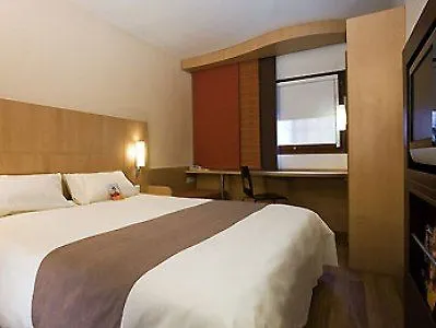 Ibis Montmartre Sacre-coeur ホテル