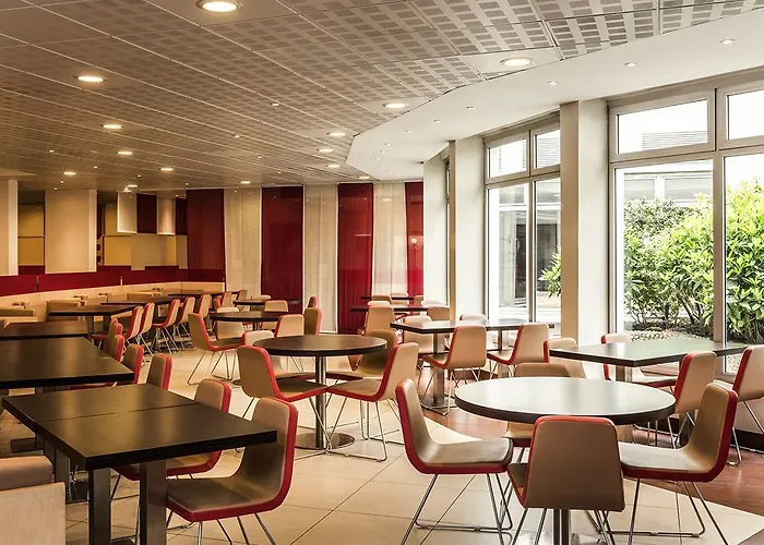 ホテル Ibis Montmartre Sacre-coeur