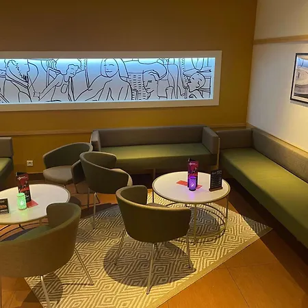 Hotel Ibis Montmartre Sacre-coeur