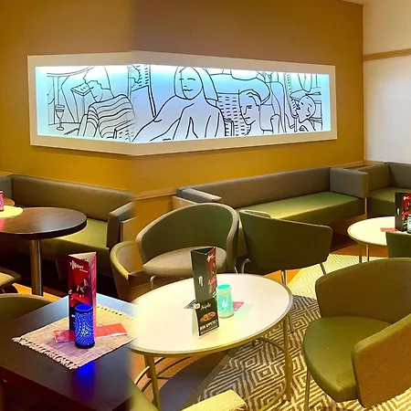 Hotel Ibis Montmartre Sacre-coeur Paris