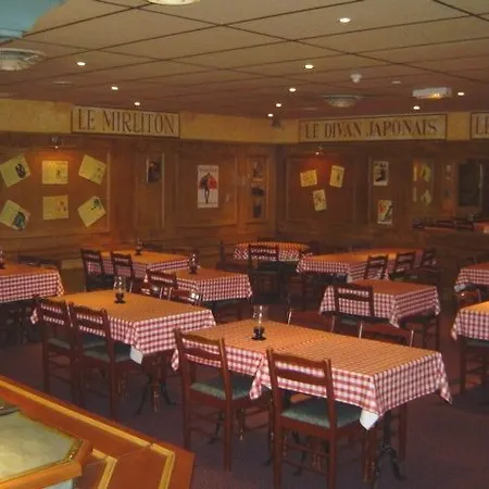 Ibis Montmartre Sacre-coeur Hotel 3*